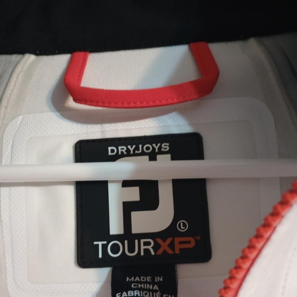 FJ Tour XP white, gray, and black color-blocked golf jacket size L   NWT - Picture 2 of 5